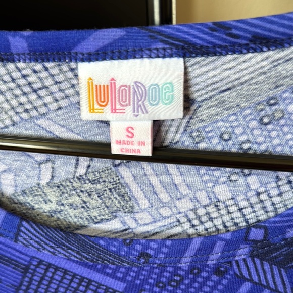 LuLaRoe Blue Sheath Mini Dress Scoop Neck Short Sleeve - Picture 2 of 5